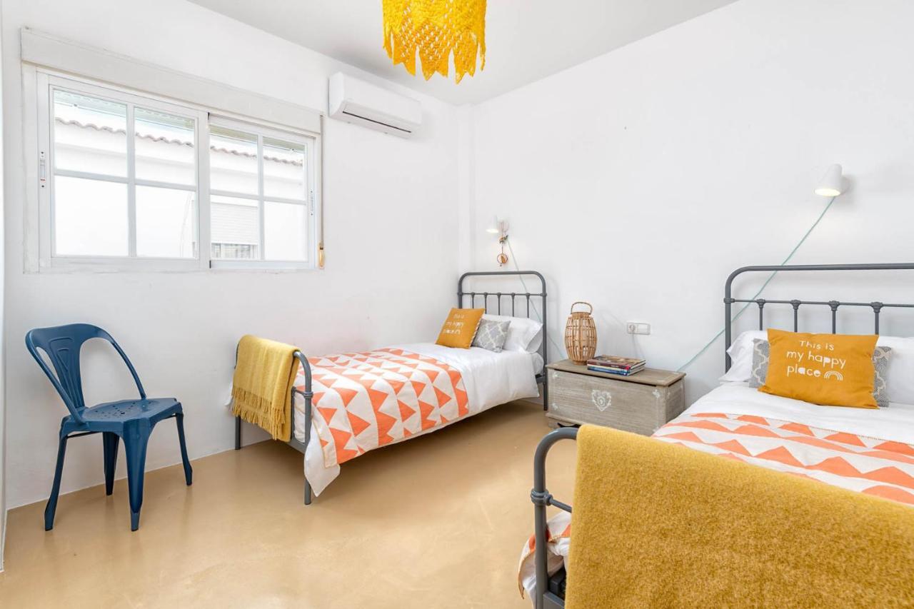 Chuita Beach House In Malaga By Solaga Holiday Homes Εξωτερικό φωτογραφία